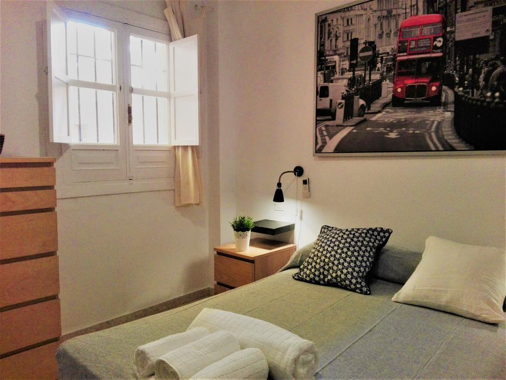 דירות סביליה Duplex En Corral De Vecinos San Bernardo מראה חיצוני תמונה