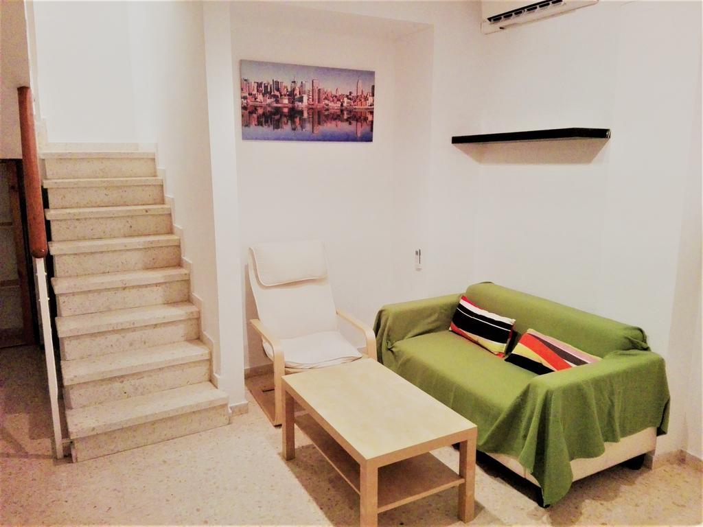דירות סביליה Duplex En Corral De Vecinos San Bernardo מראה חיצוני תמונה