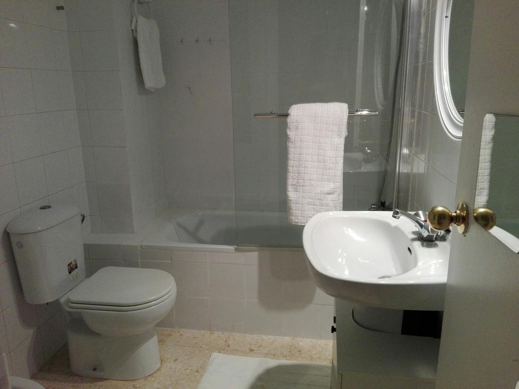דירות סביליה Duplex En Corral De Vecinos San Bernardo מראה חיצוני תמונה